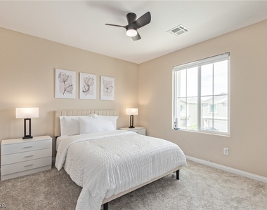 10212 Starlit Canyon Court - Photo Thumbnail 22