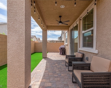10212 Starlit Canyon Court - Photo Thumbnail 33