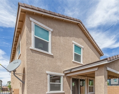 10212 Starlit Canyon Court - Photo Thumbnail 29