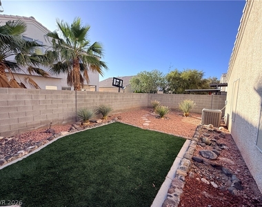 3109 Morning Whisper Drive - Photo Thumbnail 18