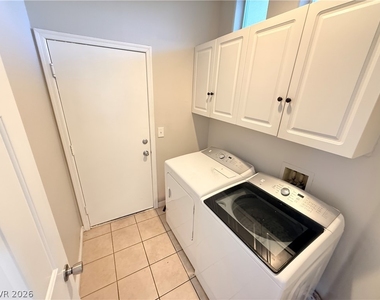 3109 Morning Whisper Drive - Photo Thumbnail 10