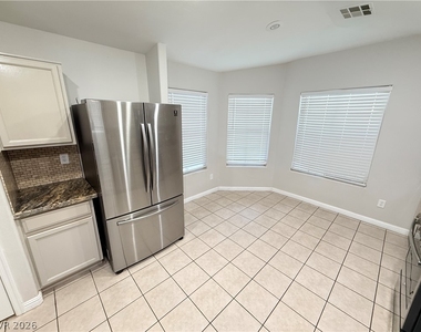 3109 Morning Whisper Drive - Photo Thumbnail 4