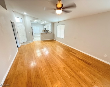 3109 Morning Whisper Drive - Photo Thumbnail 8