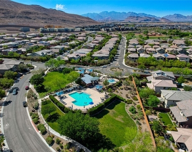 10679 Country Knoll Way - Photo Thumbnail 56
