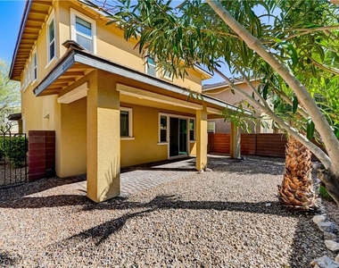 10679 Country Knoll Way - Photo Thumbnail 25