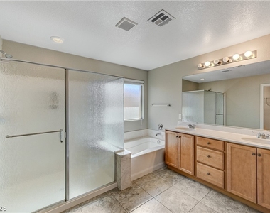 10679 Country Knoll Way - Photo Thumbnail 34
