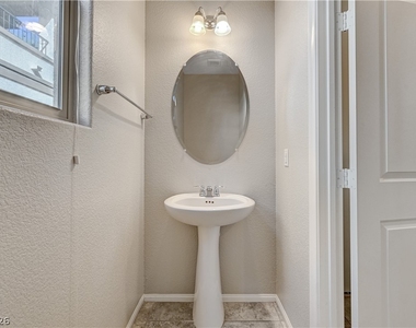 10679 Country Knoll Way - Photo Thumbnail 20