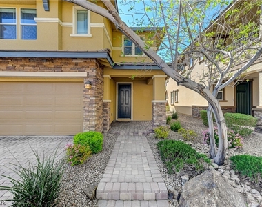 10679 Country Knoll Way - Photo Thumbnail 3