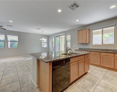 10679 Country Knoll Way - Photo Thumbnail 15