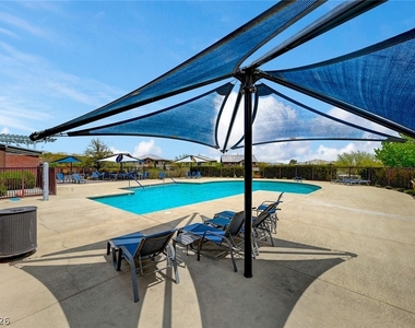 10679 Country Knoll Way - Photo Thumbnail 46