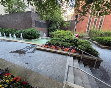 220 East 87th Street - Photo Thumbnail 5