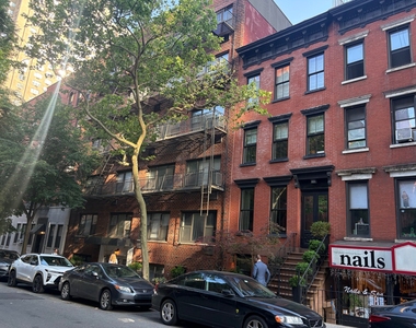 220 East 87th Street - Photo Thumbnail 6