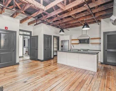 13 Greenville Street - Photo Thumbnail 2