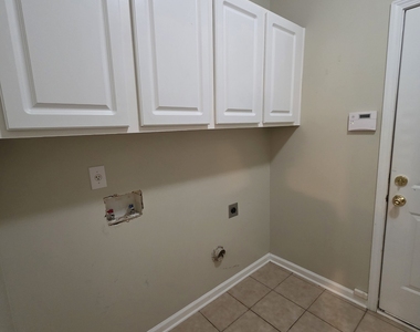 46 Brookview Dr - Photo Thumbnail 17