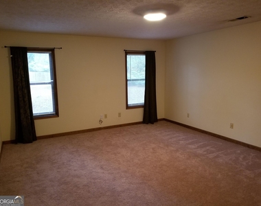 111 Bowmoor Bank - Photo Thumbnail 6