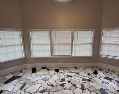 1011 Peek Street Nw - Photo Thumbnail 4