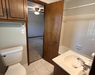 145 Redwood Circle - Photo Thumbnail 23
