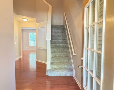 2060 Ellison Way Nw - Photo Thumbnail 1