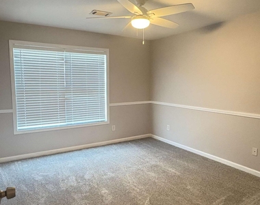 2060 Ellison Way Nw - Photo Thumbnail 17