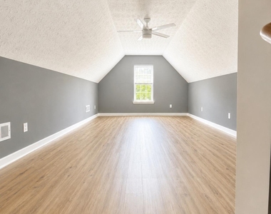 907 Keldron Court - Photo Thumbnail 14