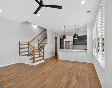 454 Calhoun Street Nw - Photo Thumbnail 12