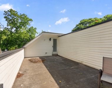 454 Calhoun Street Nw - Photo Thumbnail 13