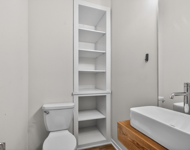 454 Calhoun Street Nw - Photo Thumbnail 1
