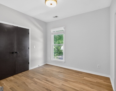 454 Calhoun Street Nw - Photo Thumbnail 5