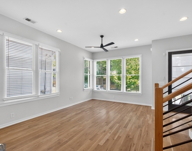 454 Calhoun Street Nw - Photo Thumbnail 6