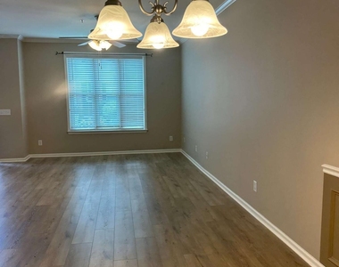 535 Ridge View Crossing - Photo Thumbnail 32
