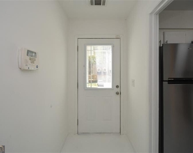 160 Timber Creek Lane Sw - Photo Thumbnail 4