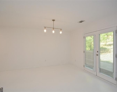 160 Timber Creek Lane Sw - Photo Thumbnail 7