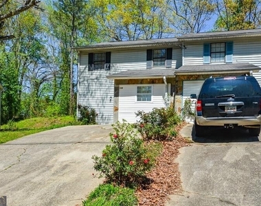 160 Timber Creek Lane Sw - Photo Thumbnail 2