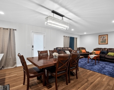 1127 2nd Street Nw - Photo Thumbnail 17