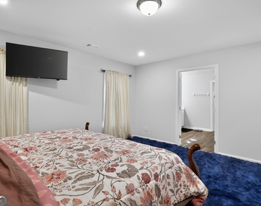 1127 2nd Street Nw - Photo Thumbnail 9
