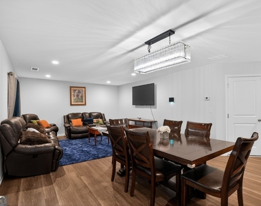 1127 2nd Street Nw - Photo Thumbnail 19