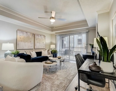 2900 Pharr Court Nw - Photo Thumbnail 5