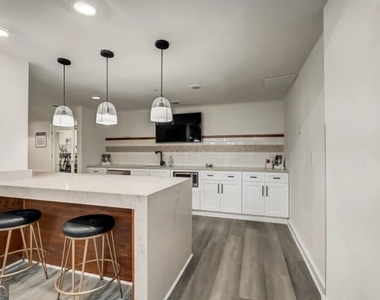 2900 Pharr Court Nw - Photo Thumbnail 20