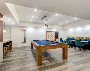 2900 Pharr Court Nw - Photo Thumbnail 17