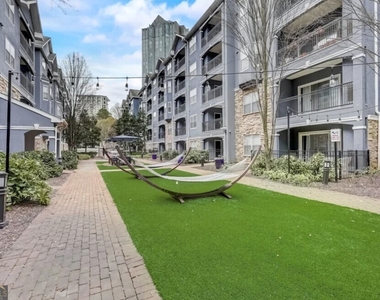 2900 Pharr Court Nw - Photo Thumbnail 26