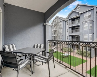 2900 Pharr Court Nw - Photo Thumbnail 10