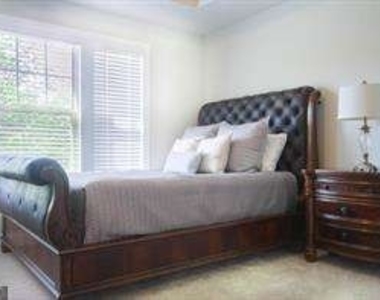 5871 Terrace Bend Way - Photo Thumbnail 16