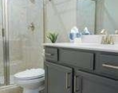 5871 Terrace Bend Way - Photo Thumbnail 17