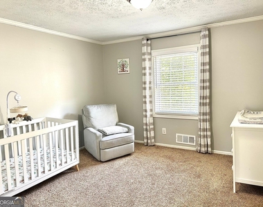 838 Heritage Square - Photo Thumbnail 4