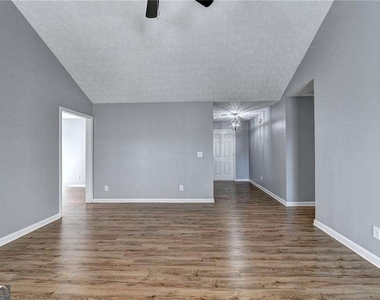 5867 Tattersall Terrace - Photo Thumbnail 6