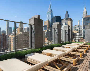 East 36th Street - Photo Thumbnail 8