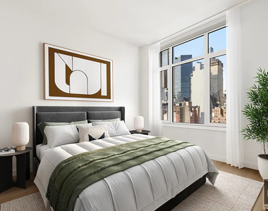 East 36th Street - Photo Thumbnail 3