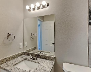 2222 Edinburgh Street - Photo Thumbnail 17
