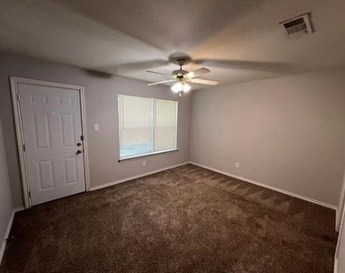 8124 Marydean Avenue - Photo Thumbnail 5