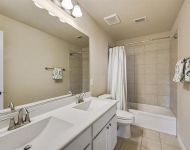 5201 Texana Drive - Photo Thumbnail 11